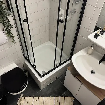 Neu! Balkon - Parkplatz Im Herzen Von Apartment