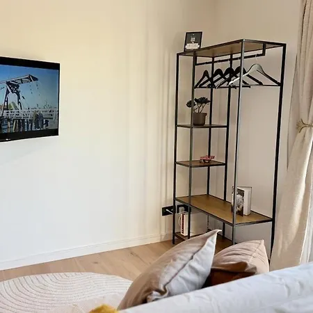 Appartement Neu! Balkon - Parkplatz Im Herzen Von Greifswald